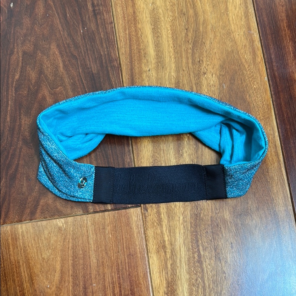 Lululemon Teal and Black Headband
